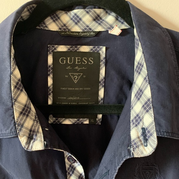 Men’s button down shirt - Picture 2 of 4